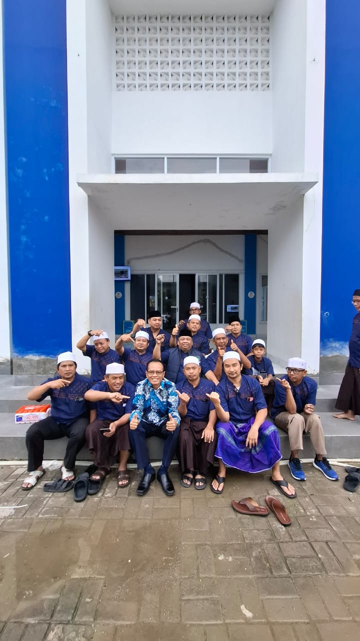 Distribusi Zakat Propesi Ke Mustahik